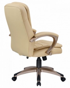 Офисное кресло для руководителей DOBRIN DONALD LMR-106B бежевый в Лесном - lesnoy.mebel-74.com | фото
